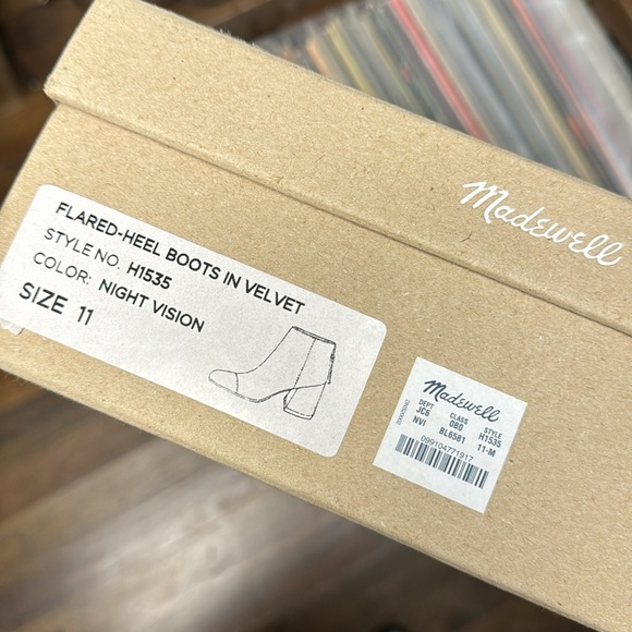 Madewell - “Jillian” Velvet Boots- Color: Night Vision- Size: US 11 - BRAND NEW - Picture 11 of 11